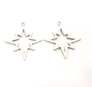 6 Star Charms Antique Silver Plated Charms (37x34mm) G10312