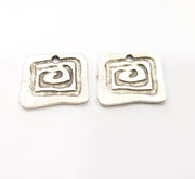 8 Silver Charms Antique Silver Plated Charms (19x17mm) G10316