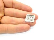 8 Silver Charms Antique Silver Plated Charms (19x17mm) G10316