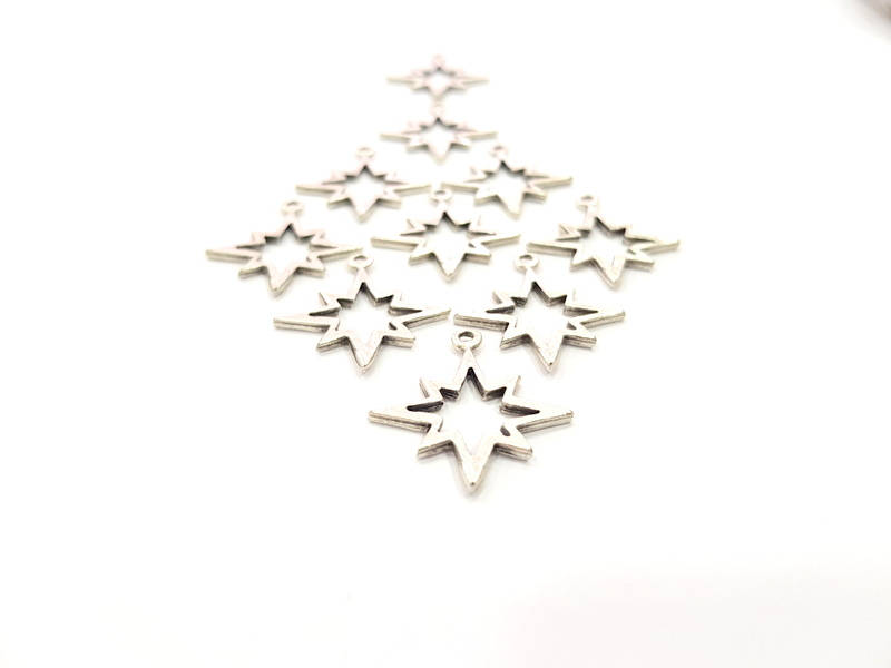 10 Star Charms Antique Silver Plated Charms (26x22mm) G10319