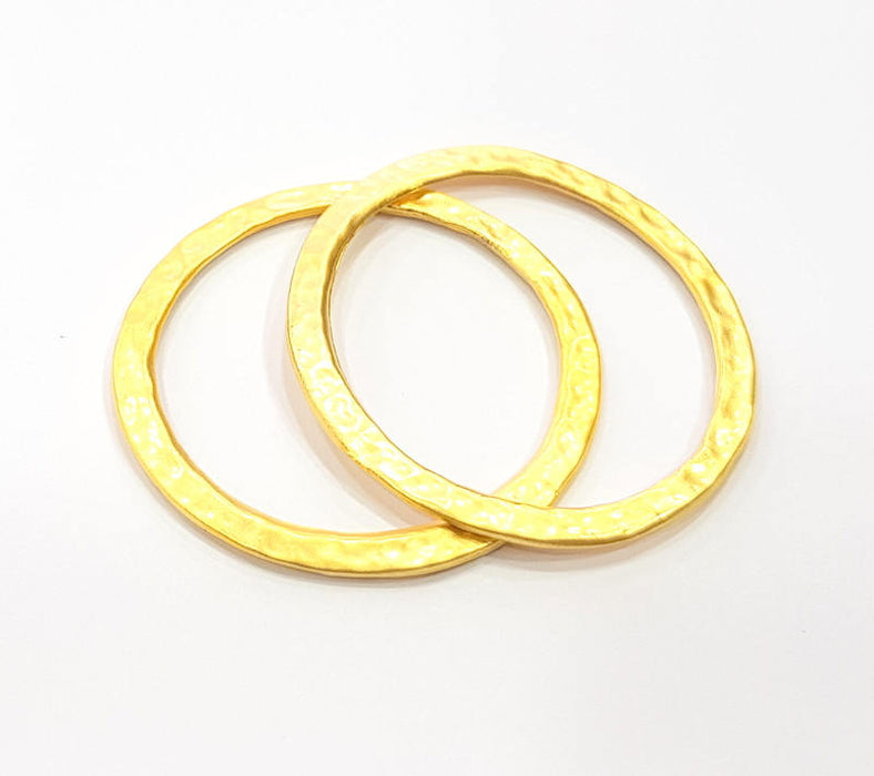 2 Hammered Circle Connector Charm Gold Plated Metal Charms  (40mm)  G10366