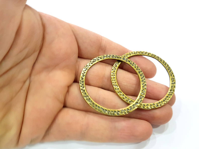 2 Hammered Circle Connector Antique Bronze Charm Antique Bronze Plated Metal Charms (47mm) G10539