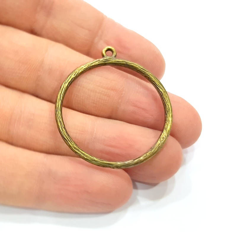 6 Ring Circle Charm Antique Bronze Charm Antique Bronze Plated Metal Charms (36mm) G11216