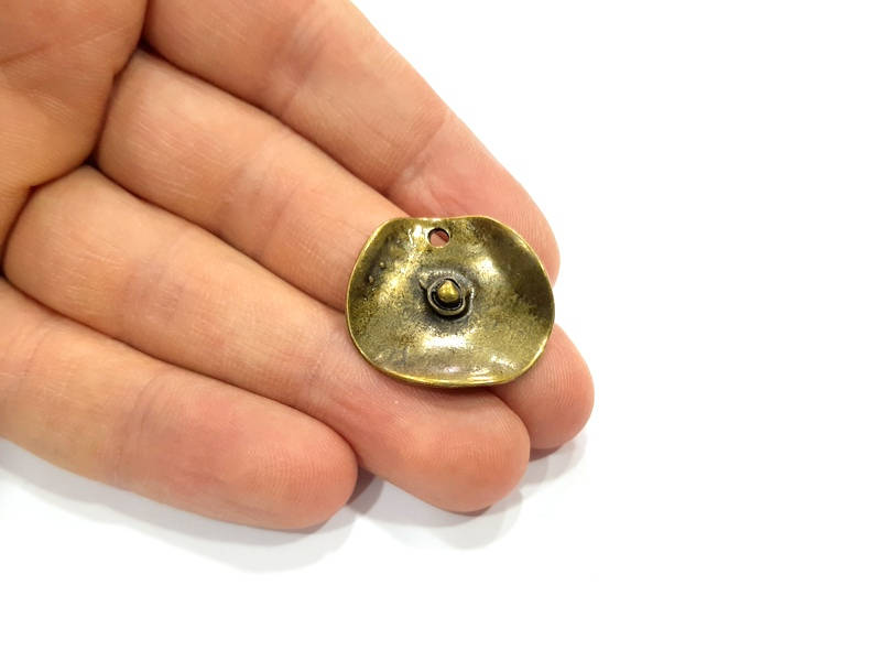 4 Antique Bronze Charm Antique Bronze Plated Metal Charms (26x24mm) G10587