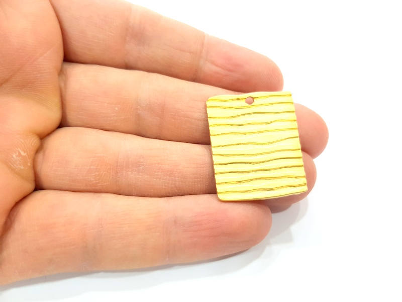 Striped Square Charm Gold Charm Gold Plated Metal (30x24mm)  G10729