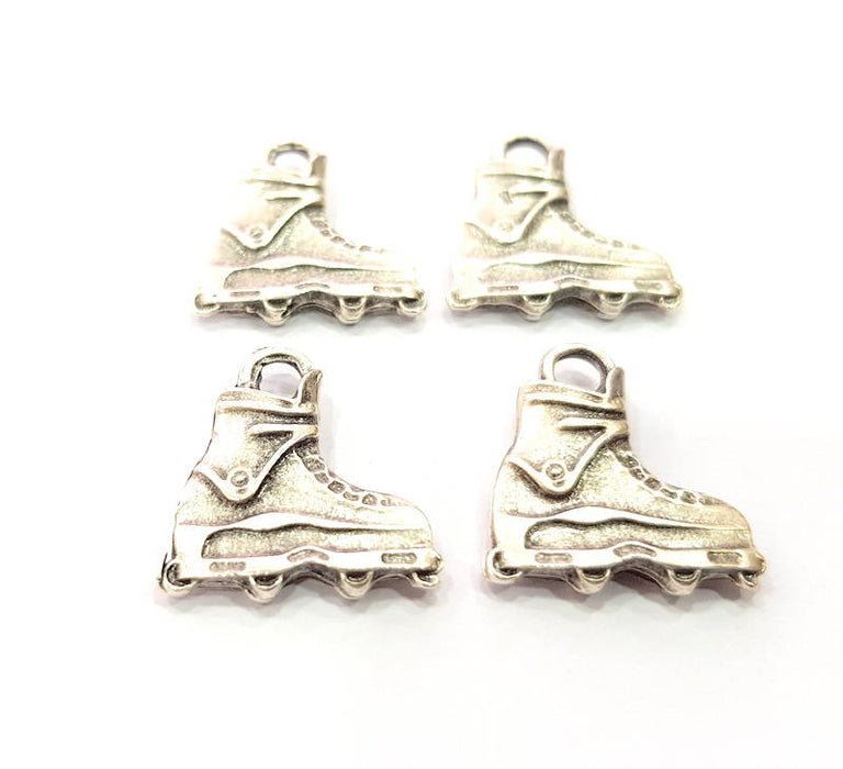 4 Roller Skates Charms Antique Silver Plated Metal (17x17mm) G10813