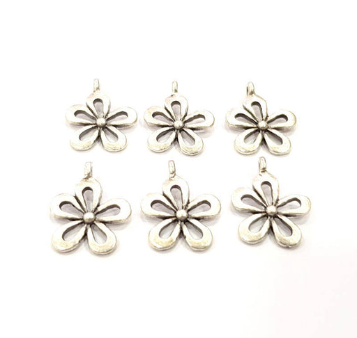10 Flower Charms Silver Charms Antique Silver Plated Metal (18x14mm) G10892