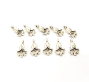20 Clove Charm Flower Charms Silver Charms Antique Silver Plated Metal (14x8mm) G10896