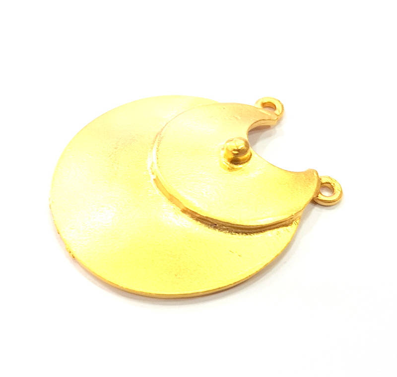 2 Gold Charm Gold Plated Metal (38x33mm)  G11006