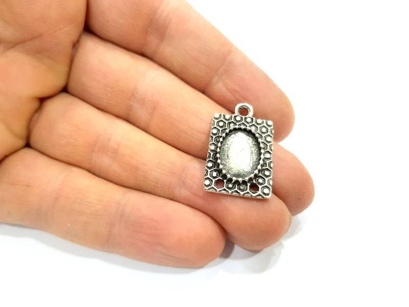 2 Silver Pendant Blank Antique Silver Plated Pendants (29x11mm)  G11081
