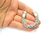 Horseshoe Pendant Silver Pendant Antique Silver Plated Metal (50x47mm) G15421