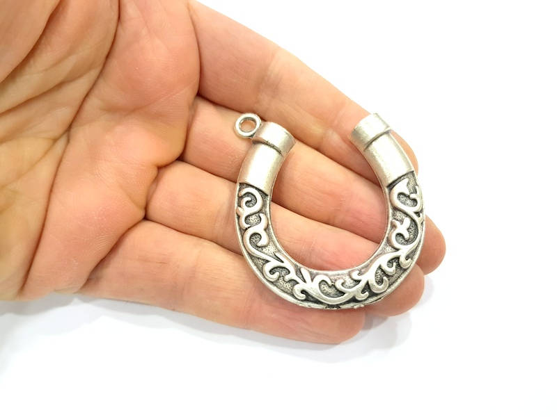 Horseshoe Pendant Silver Pendant Antique Silver Plated Metal (50x47mm) G15421