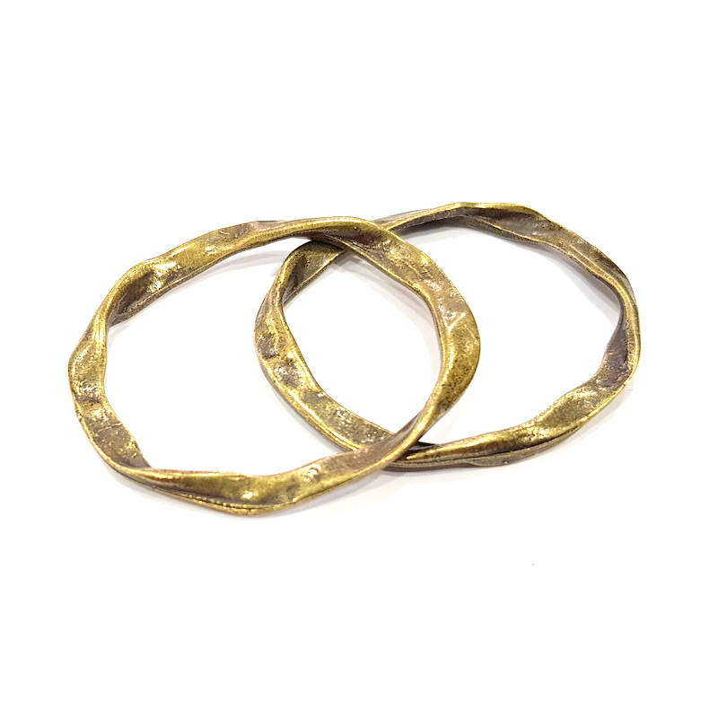 2 Curved Circle Connector Antique Bronze Connector Antique Bronze Plated Metal  (50x44mm) G11120