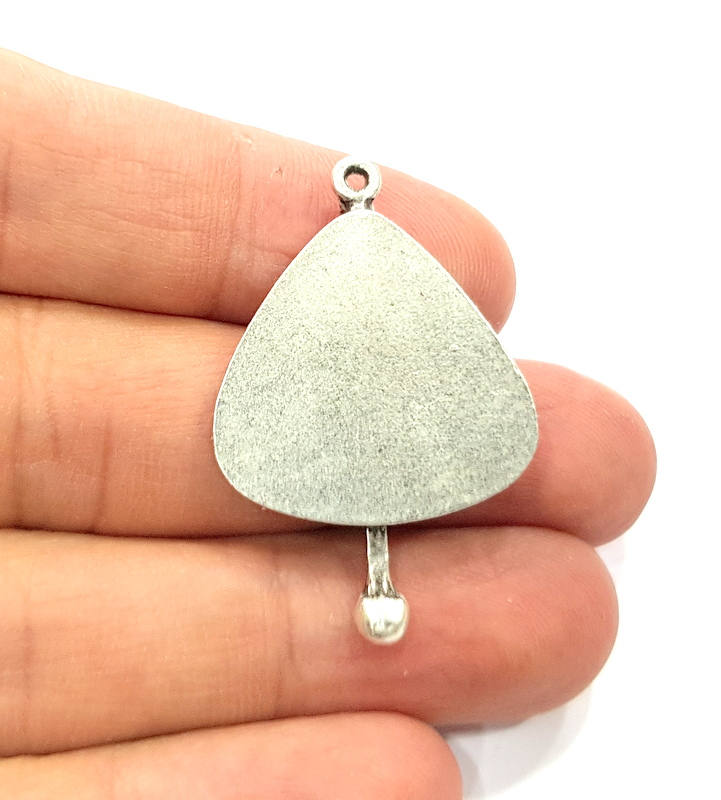 2 Silver Charms Antique Silver Plated Charms (39x26mm) G9525