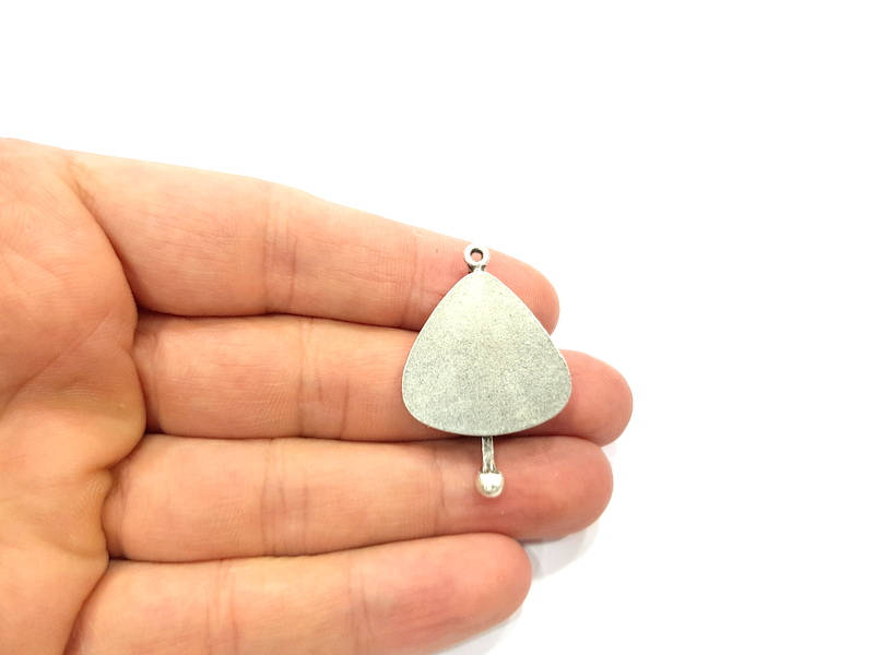 2 Silver Charms Antique Silver Plated Charms (39x26mm) G9525