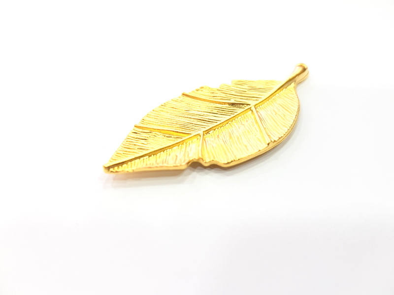 Leaf Pendant Gold Pendant Gold Plated Metal (78x34mm)  G11134