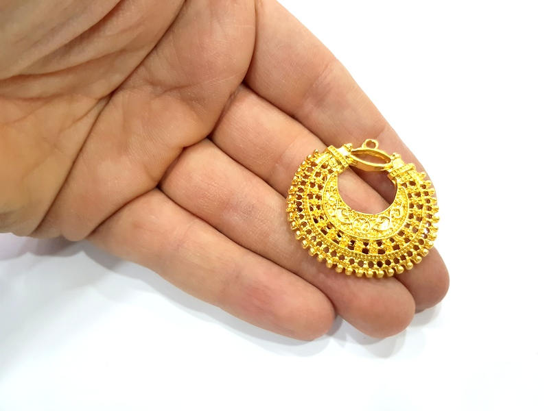 Gold Plated Tribal Pendant   Medallion  Pendant  40 mm G9103