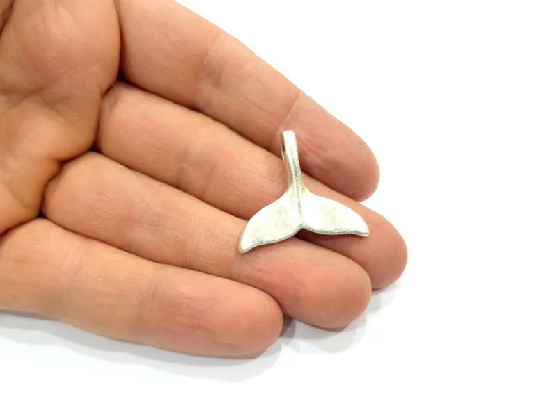 2 Fish Tail Charm Silver Charms Antique Silver Plated Metal (28x25mm) G13611