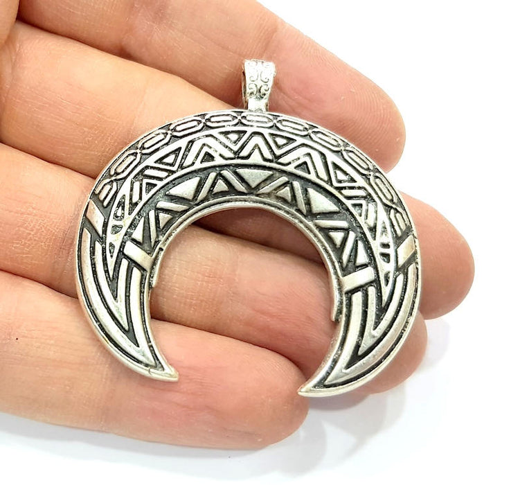 Crescent Pendant Silver Pendant Antique Silver Plated Metal (52x50mm) G12044