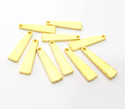8 Gold Hammered Charm Gold Plated Metal (22x6mm)  G11355