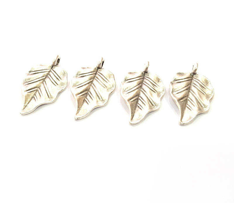 4 Leaf Charm Silver Charms Antique Silver Plated Metal (32x17mm) G11367