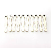 10 Silver Charms Antique Silver Plated Metal (25x5mm) G11397