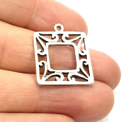 4 Square Frame Charm Silver Charms Antique Silver Plated Metal (21mm) G11398