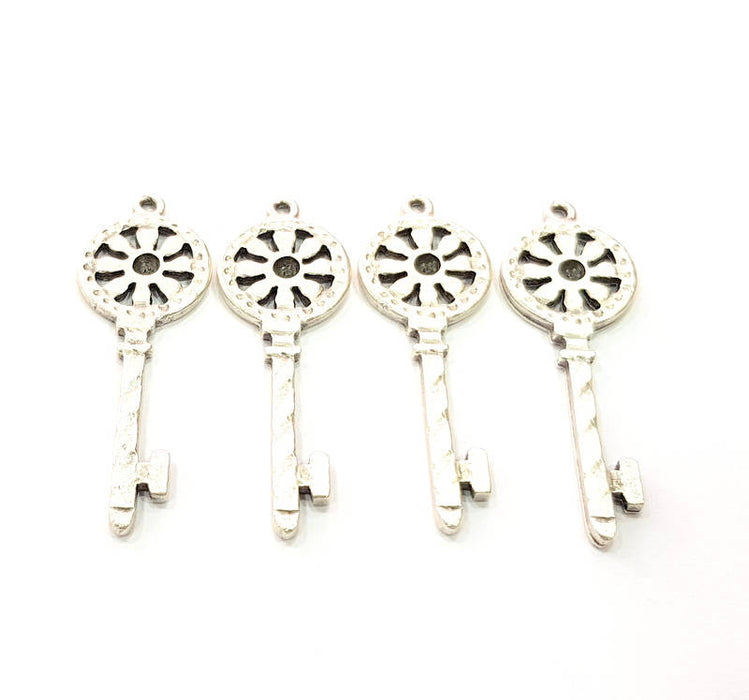 4 Key Charm Silver Charms Antique Silver Plated Metal (43x15mm) G11410