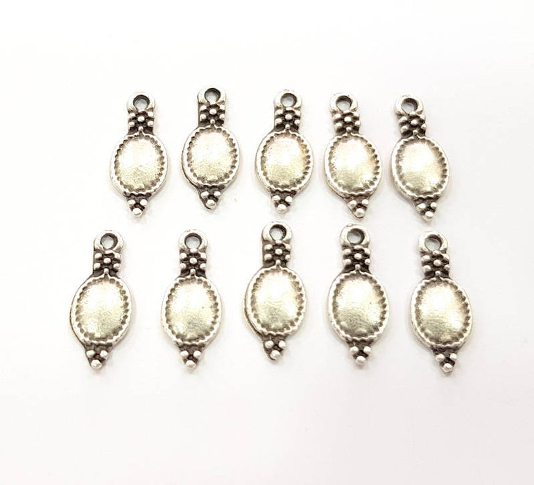 50 Silver Charms Antique Silver Plated Charms (17x7mm) G9626