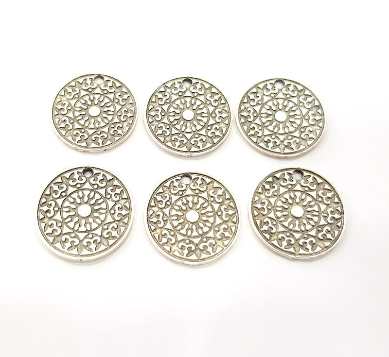 6 Silver Charms Antique Silver Plated Metal (20mm) G11629