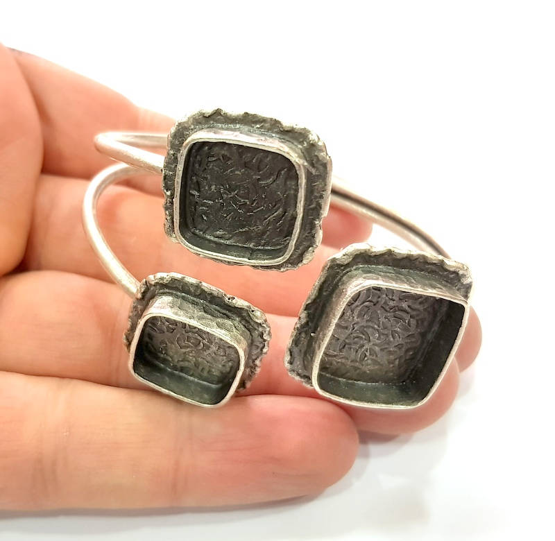 Silver Bracelet Blank Bangle Blank Cuff Blank Adjustable Bracelet inlay Blank Antique Silver Plated Brass (18x18mm and 15x15mm Blanks) G9747