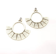 2 Silver Charms Antique Silver Plated Charms (42x41mm) G9893