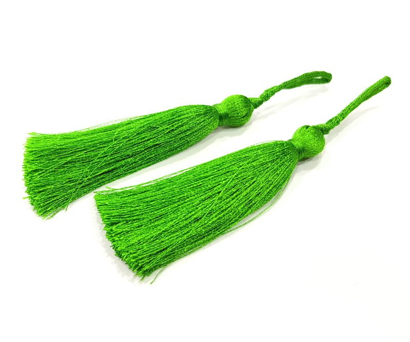 2 Shamrock Green Tassel Thread Tassels (78 mm - 3 inches) G9996