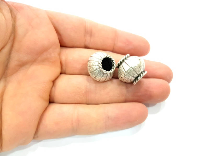 2 Silver Large Beads Antique Silver Plated Brass Ball Beads 19mm  G10028