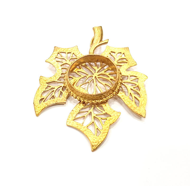 Raw Brass Pendant Blank Mosaic Base Blank inlay Blank Necklace Blank Resin Blank Mountings Cabochon Bezel Base  (20mm blank) G10151