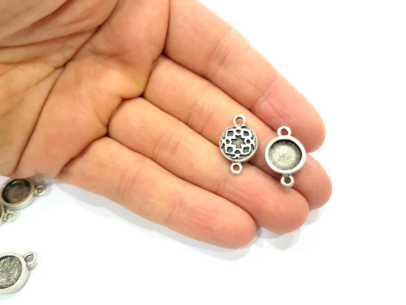 6 Silver Connector Pendant Blank Bezel Base Setting inlay Blank Earring Base Resin Mountings Antique Silver Plated (10 mm blank)  G11976