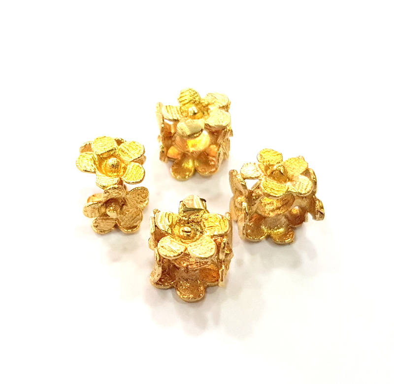 4 Raw Brass Flower Rondelle 10x8 mm G11986