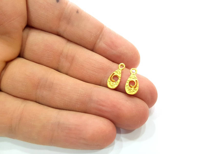 10 Drop Charms Matt Gold Plated Charms  (14x6mm)  G10266