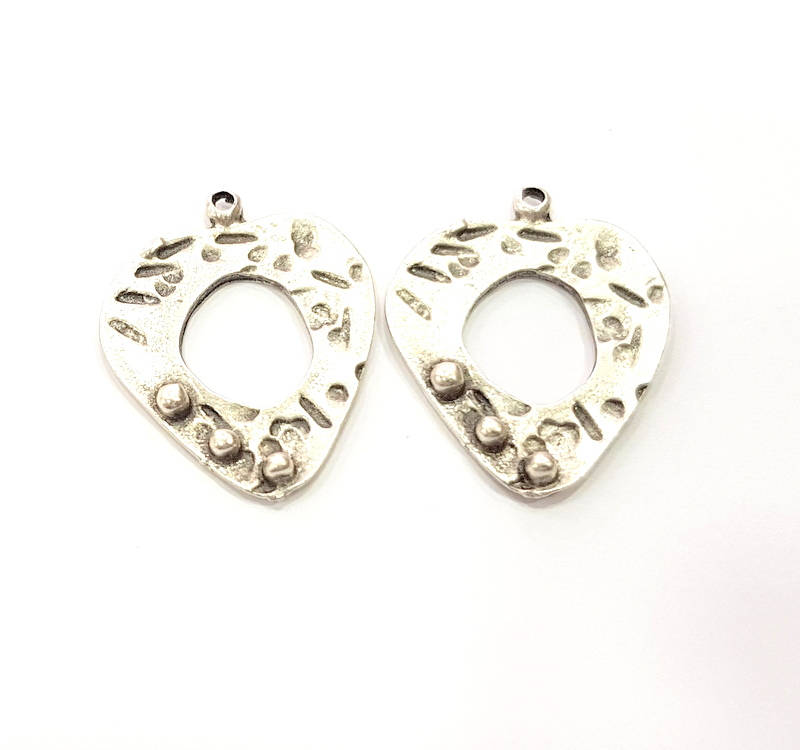 4 Heart Charms Antique Silver Plated Charms (28x23mm) G10301