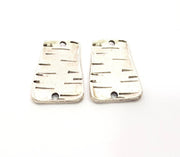 4 Silver Charms Antique Silver Plated Charms (28x18mm) G10304