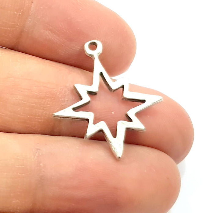 10 Star Charms Antique Silver Plated Charms (26x22mm) G10319