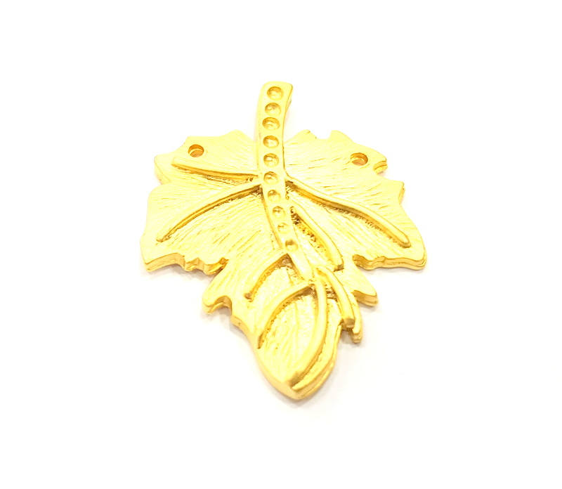 Leaf Charm Gold Plated Metal Charms  (38x29mm)  G10375