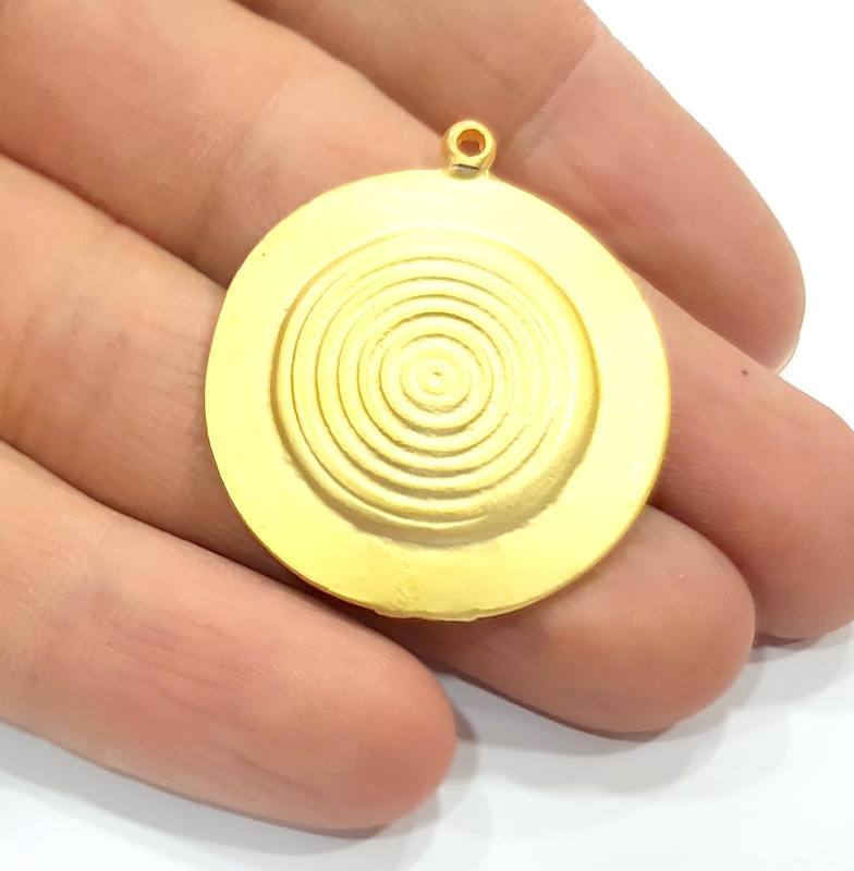 2 Gold Round Charms Gold Plated Metal Charms (32mm)  G10381