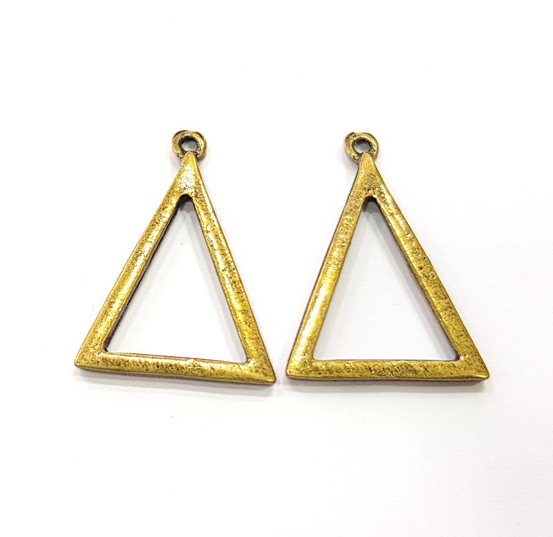 10 Triangle Charm Antique Bronze Charm Antique Bronze Plated Metal Charms (30x21mm) G10535