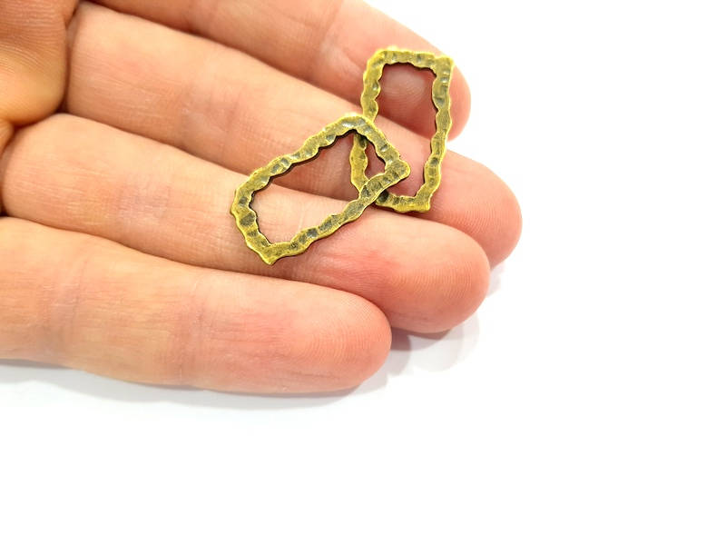 6 Hammered Square Frame Connector Antique Bronze Connector Antique Bronze Plated Metal  (25x13mm) G10548
