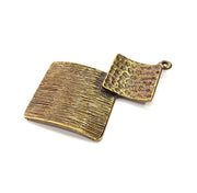 Antique Bronze Pendant Antique Bronze Plated Metal Pendant (55x35mm) G10582
