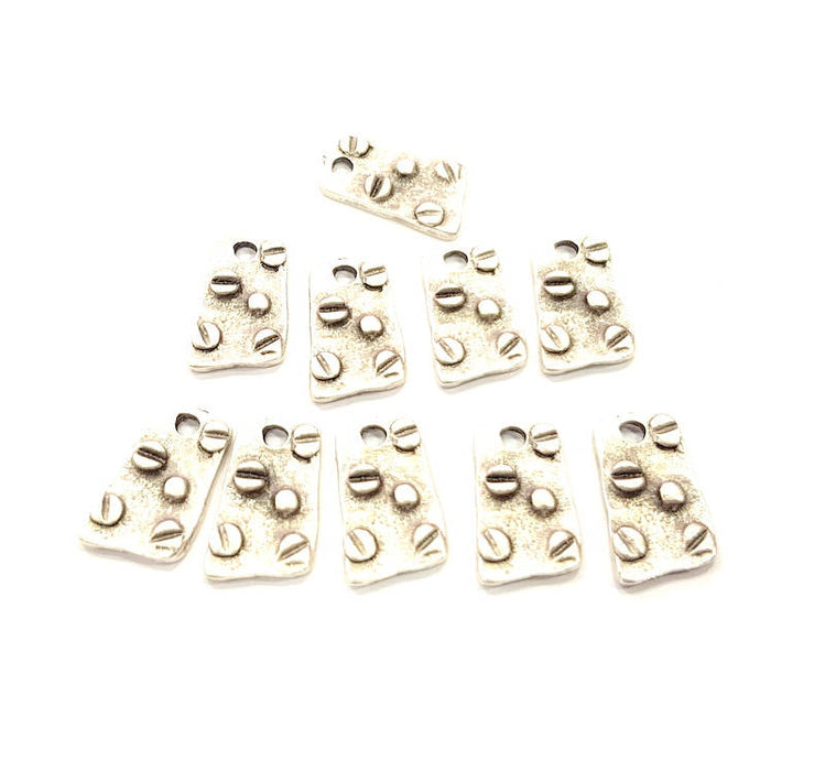 10 Silver Charms Antique Silver Plated Metal (15x9mm) G10824