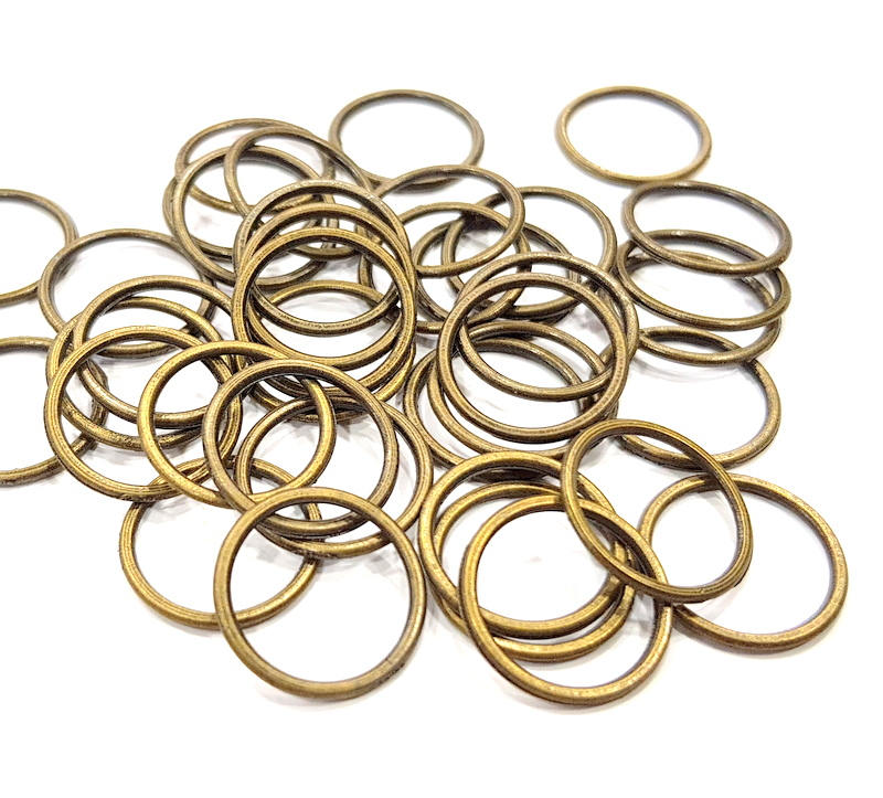 20 Circle Connector Findings Antique Bronze Connector Antique Bronze Plated Metal  (16mm) G10931