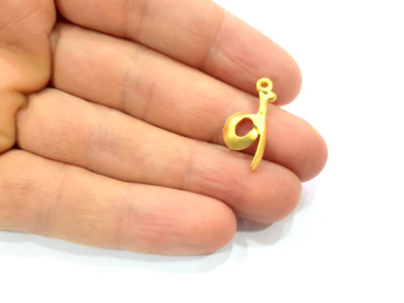 6 Gold Charm Gold Plated Metal (23x11mm)  G11007