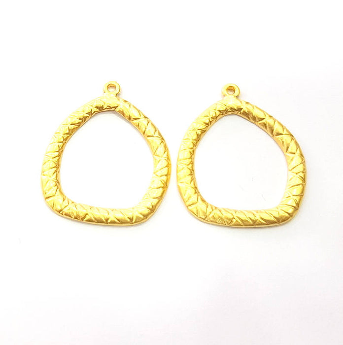 4 Gold Charm Gold Plated Metal (29x24mm)  G11031